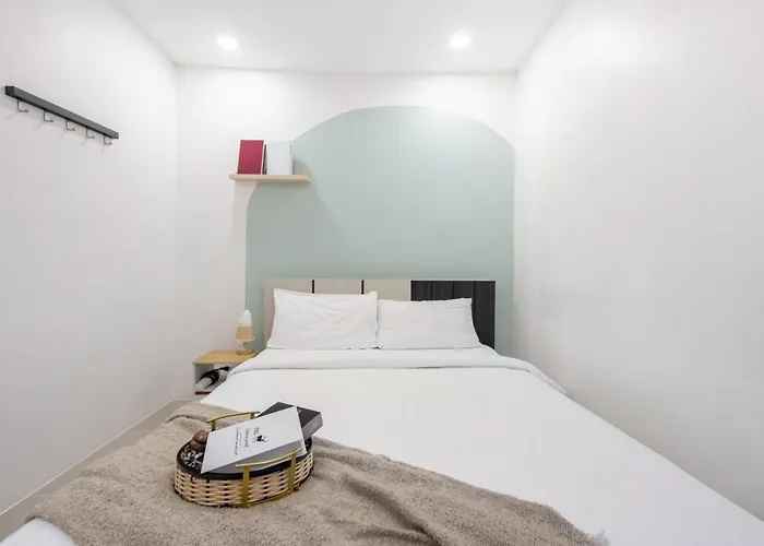 Villa Group Haven - 6br Bangchak Bts 12 Sleeps Rb4