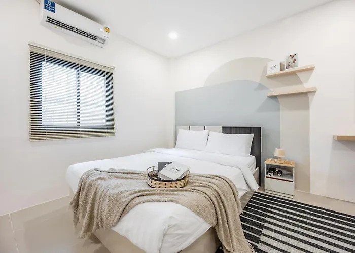 Villa Group Haven - 6br Bangchak Bts 12 Sleeps Rb4 *