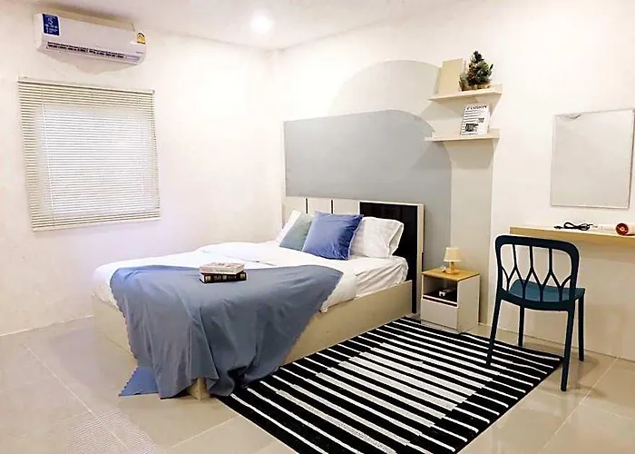 Villa Group Haven - 6br Bangchak Bts 12 Sleeps Rb4 Bangkok