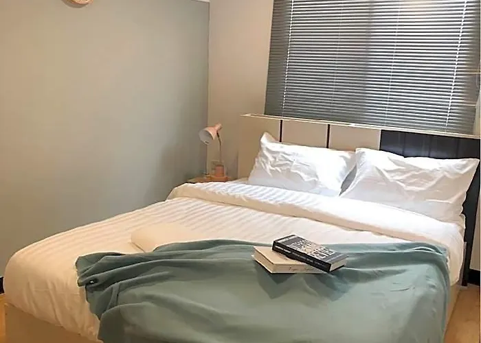 Villa Group Haven - 6br Bangchak Bts 12 Sleeps Rb4