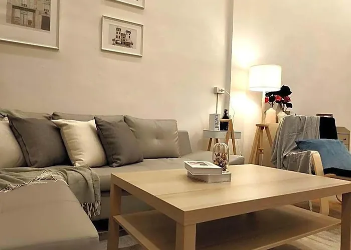 Group Haven - 6br Bangchak Bts 12 Sleeps Rb4 Villa