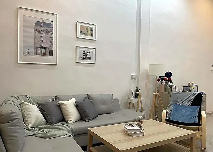 Group Haven - 6br Bangchak Bts 12 Sleeps Rb4 Villa